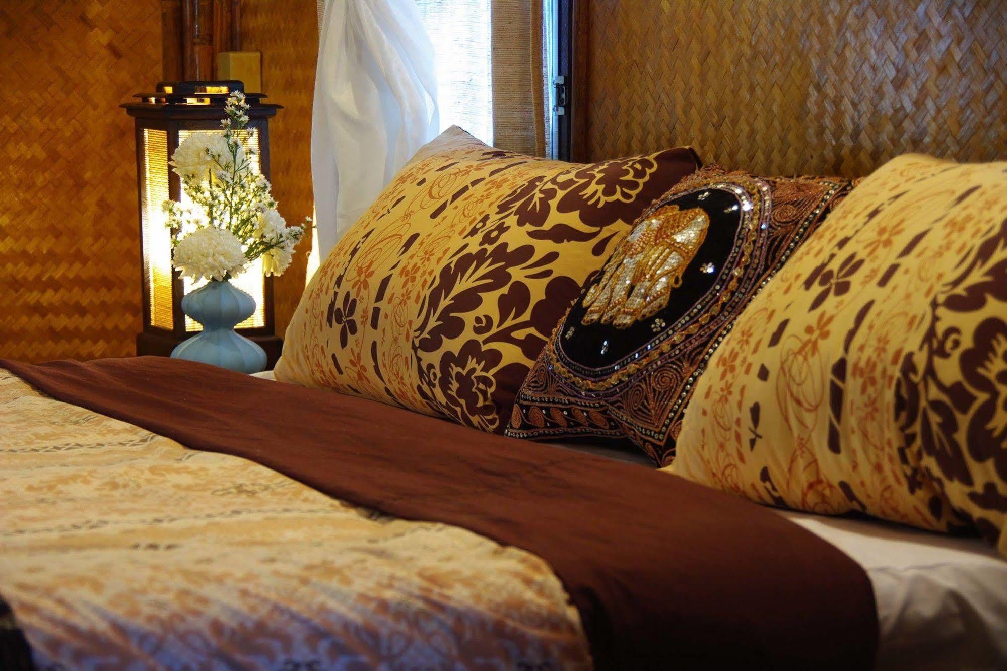 Areeya Phuree Resort Thaton Mae Ai Esterno foto