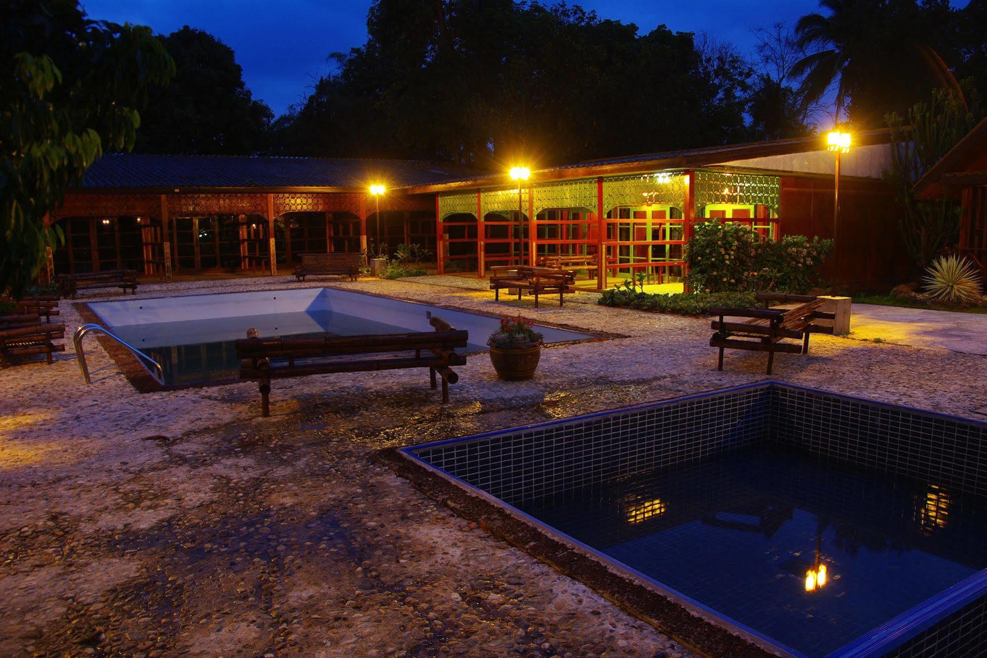 Areeya Phuree Resort Thaton Mae Ai Esterno foto