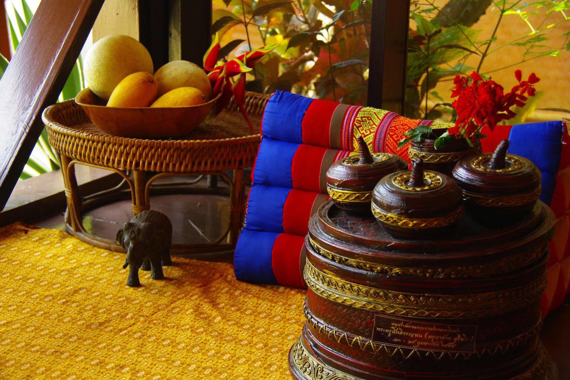 Areeya Phuree Resort Thaton Mae Ai Esterno foto